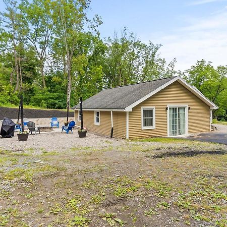 The Modern Forge Ny, Honeoye Lake Bagian luar foto